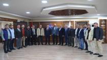 Hakan Çavuşoğlu‘ndan Bursa Orhangazi Belediye Başkanı Aydın’a tebrik ziyareti