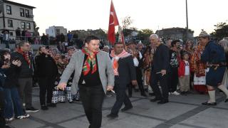 Bursa'!yı fetih çoşkusu sardı