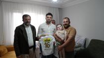 GÜRSULU MİNİK TARAFTARA ANLAMLI ZİYARET