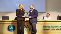 DOSABSİAD BAŞKANI NİLÜFER ÇEVİKEL GÖREVİNİ ONUR KUTLUALP'E DEVRETTİ