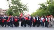 Nilüfer’de binler Cumhuriyet için yürüdü